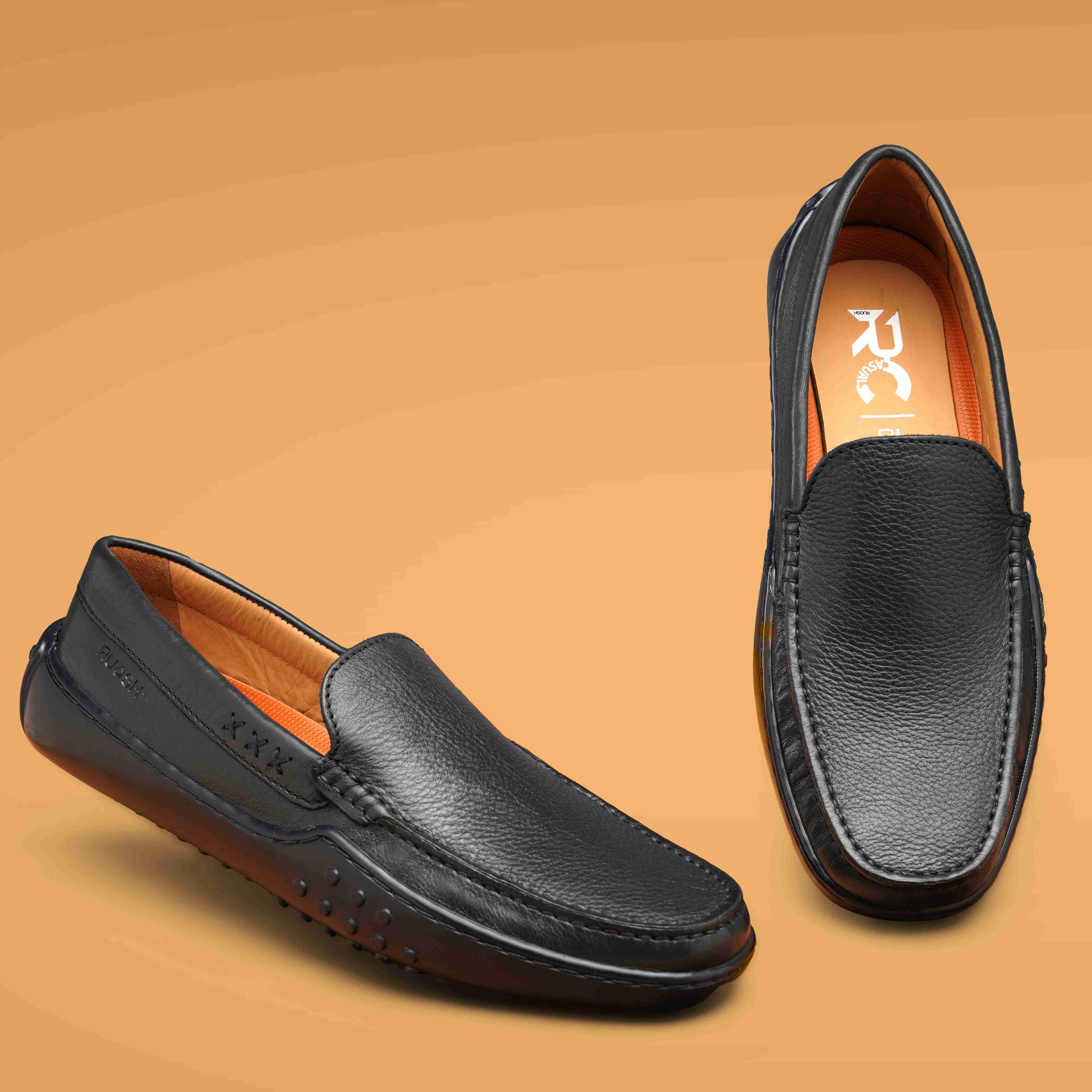 The Lenar2 Ruosh Men Navy Casual Driver