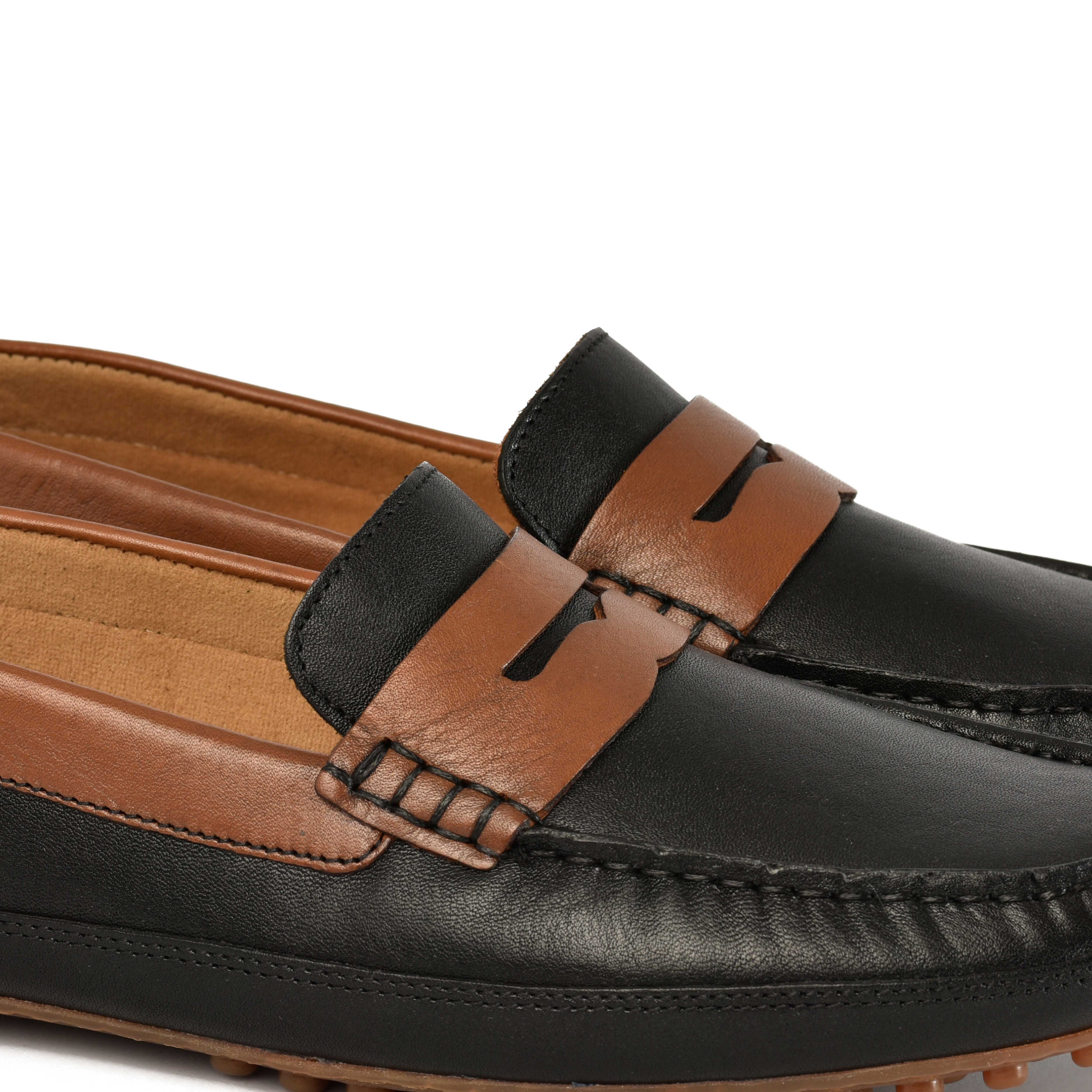 The Oman Ruosh Men Black Casual Loafer
