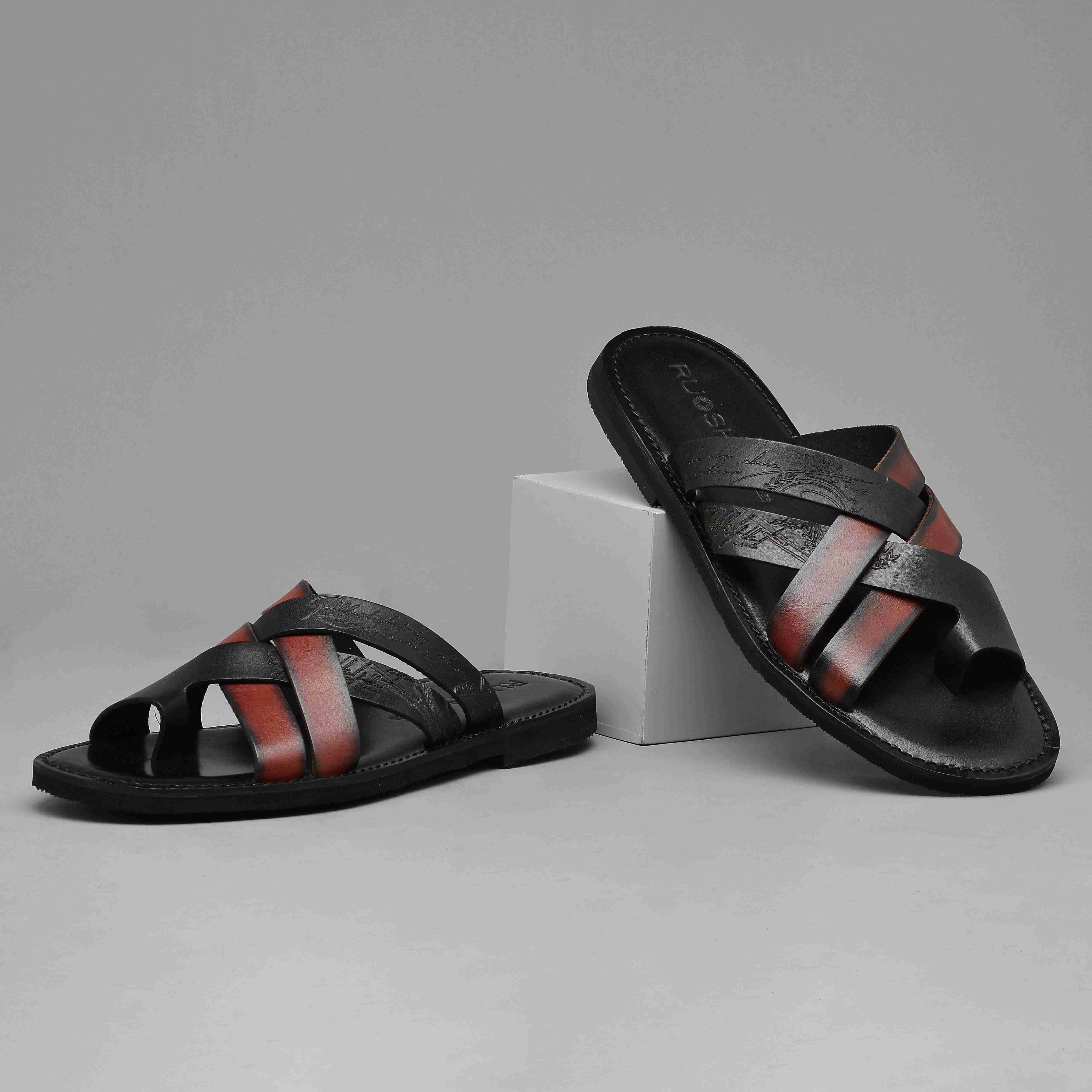 The Hampton Ruosh Men Black Cross Strap Slipper