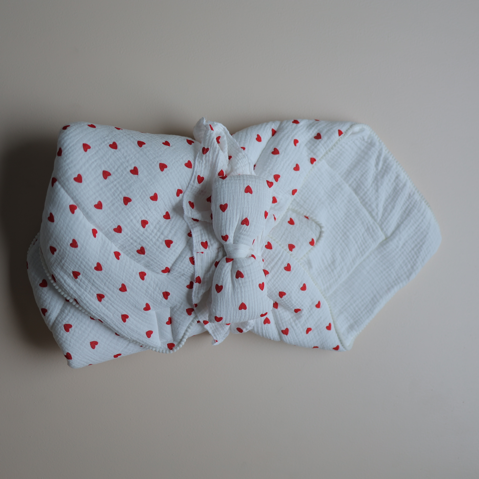 Red Hearts Baby Drape Set