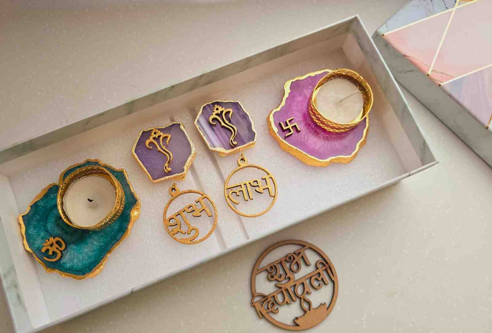 A beautiful set of three gift combo
