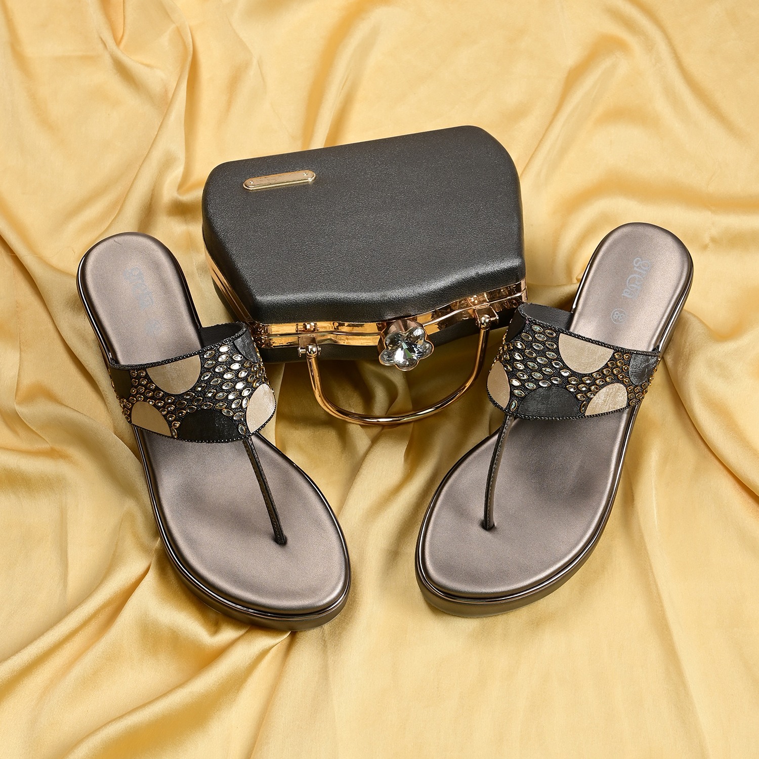 Grey Trendy Thong Heeled Sandals