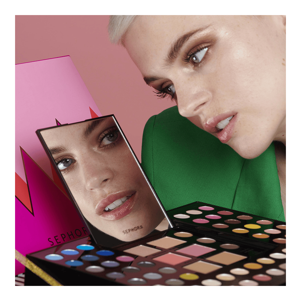 Holiday Vibes Blockbuster Makeup Palette (Limited Edition)