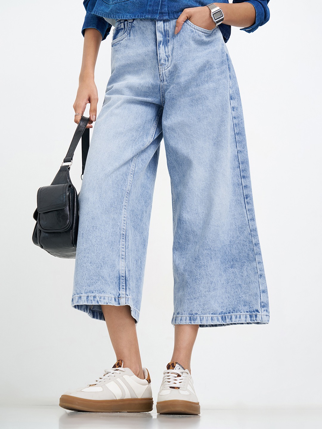 Light Blue Washed Cropped Wide Leg Jeans
