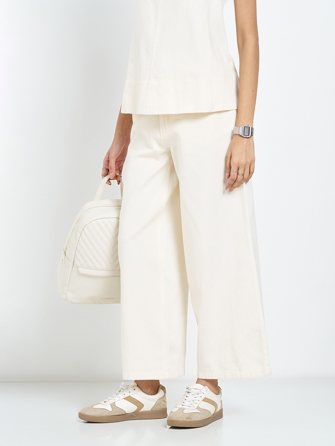 Off-White Double-Belted Jeans