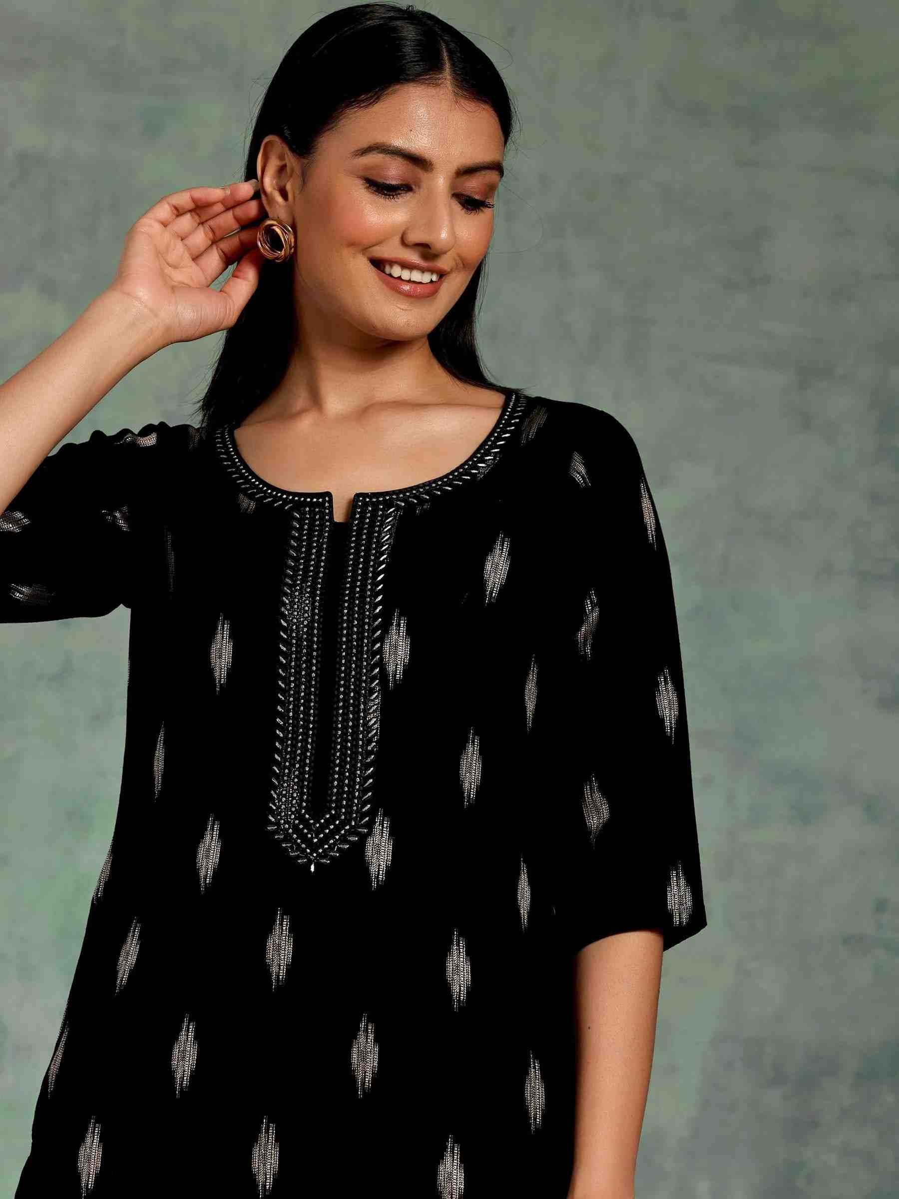 LIBAS LADIES WESTERN KURTI 1PCS