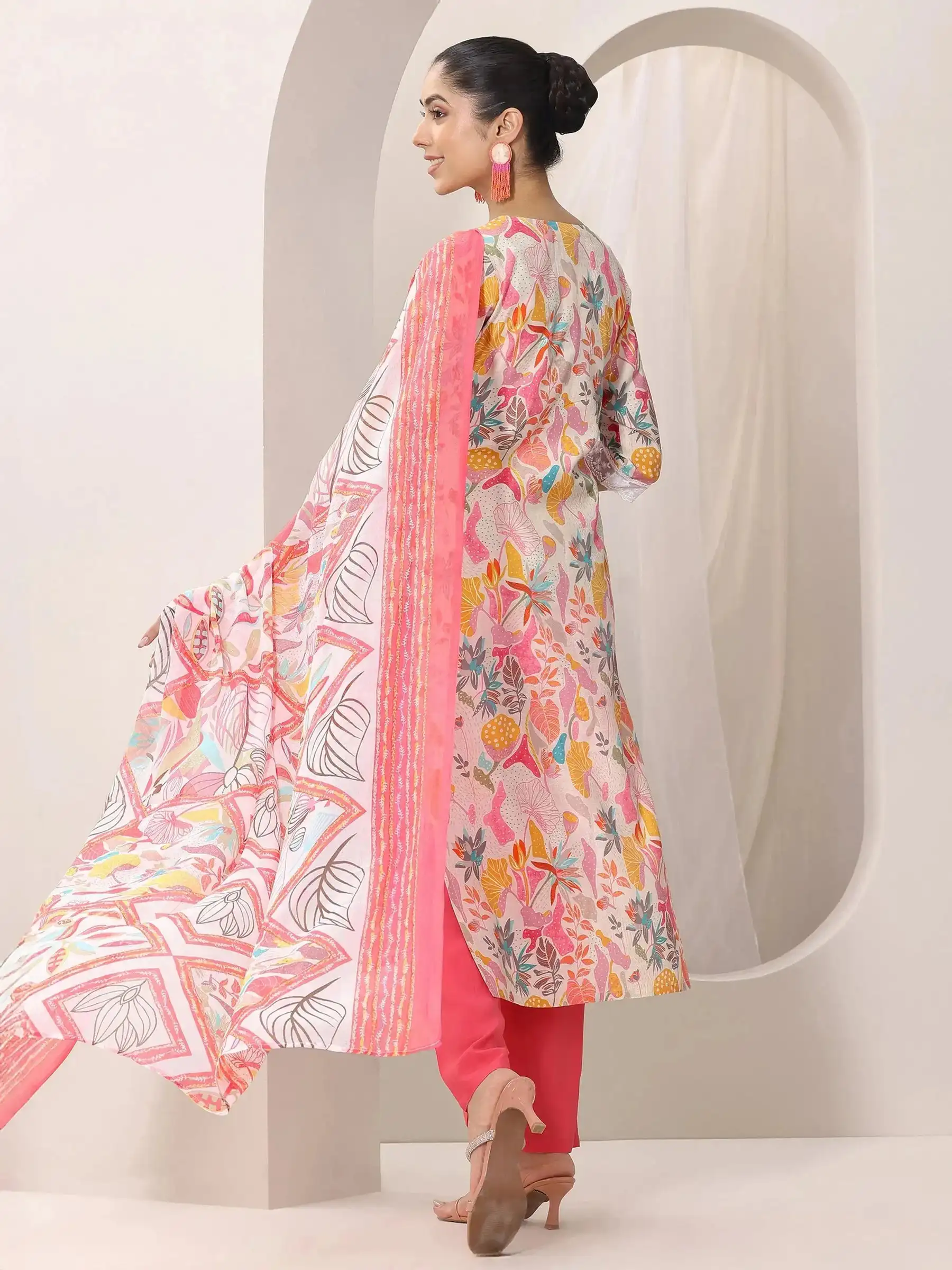 LIBAS LADIES WESTERN KURTI 3PCS SET