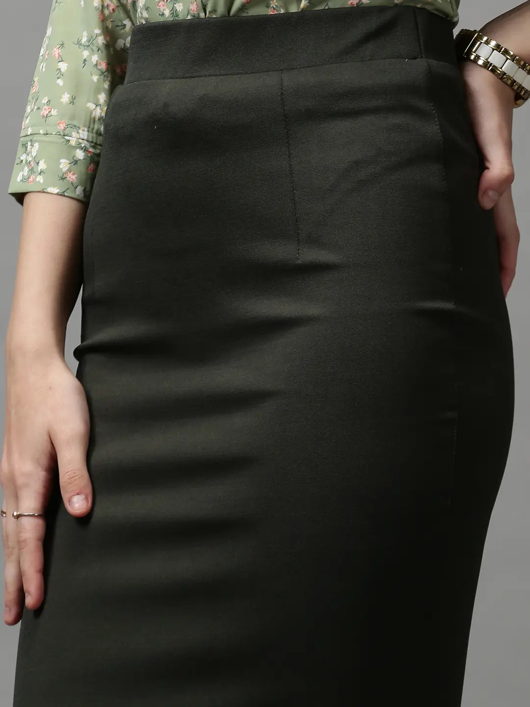Buy online Olive Solid Pencil Skirt from Skirts  Shorts for Women by Ngal  for 369 at 63 off  2023 Limeroadcom