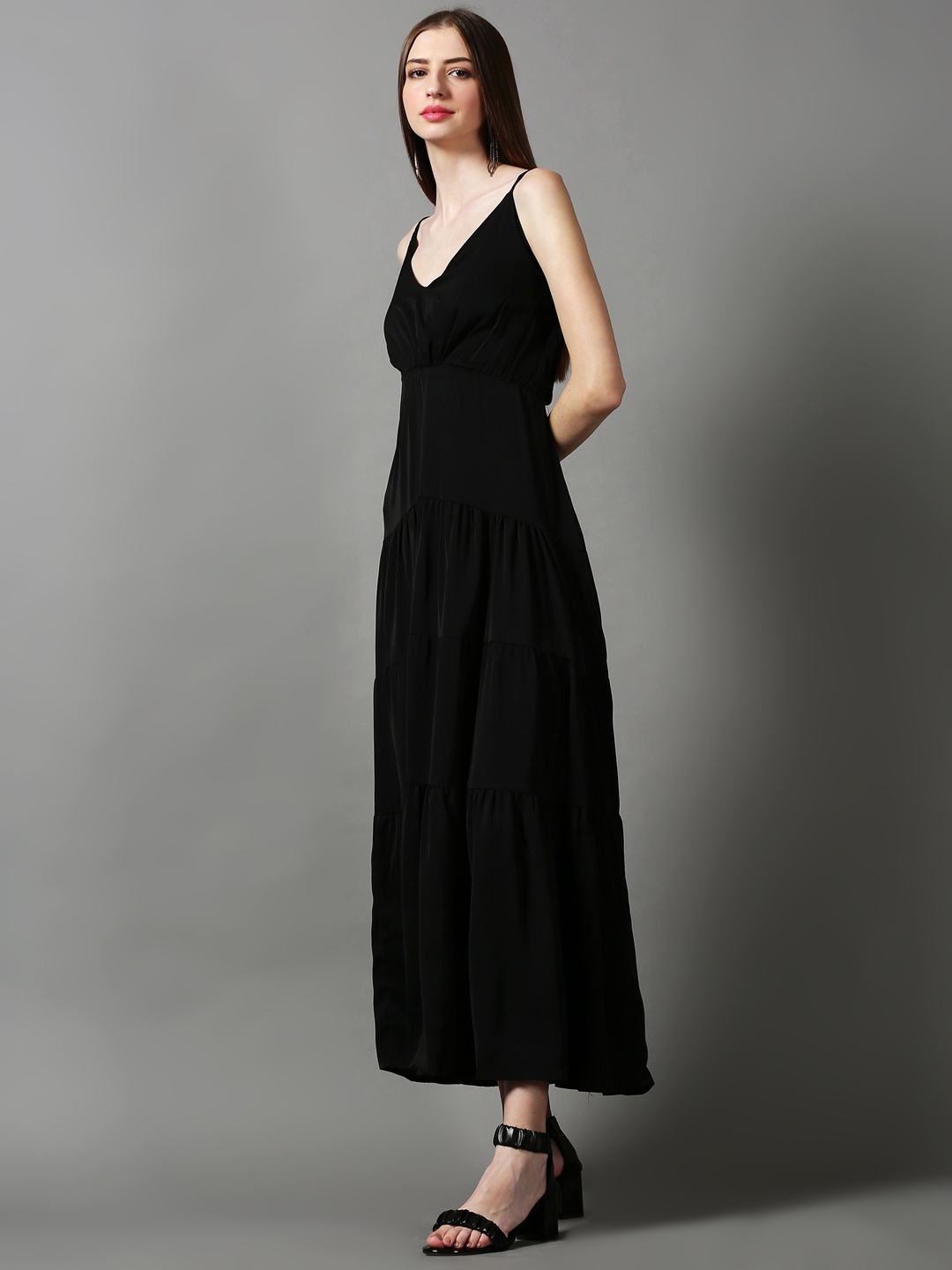 Showoff | SHOWOFF Women Black Solid V Neck Sleeveless Maxi Fit and Flare Dress 2