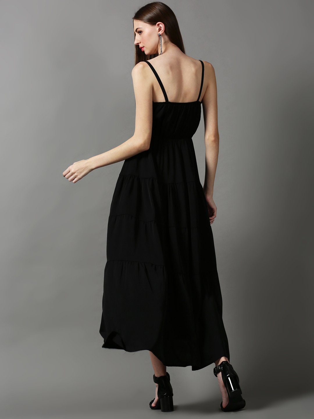 Showoff | SHOWOFF Women Black Solid V Neck Sleeveless Maxi Fit and Flare Dress 3