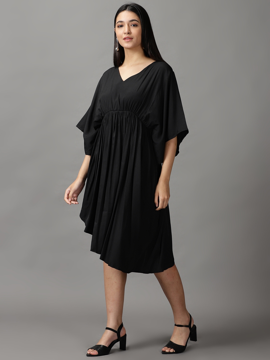 Showoff | SHOWOFF Women Black Solid  V Neck Short Sleeves Midi Fit and Flare Dress 2