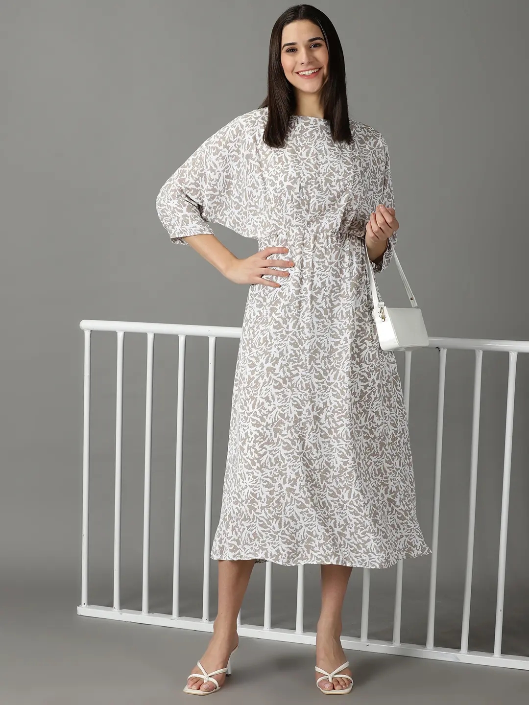 Showoff | SHOWOFF Women Taupe Printed Round Neck Three-Quarter Sleeves Maxi A-Line Dress 4