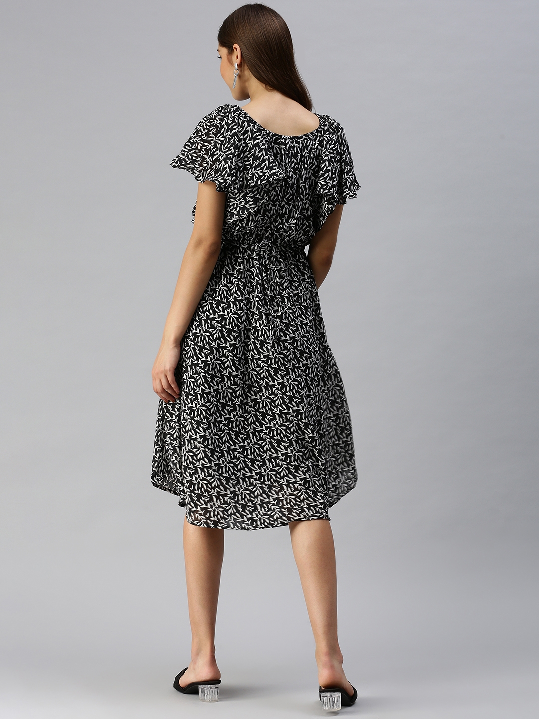 Showoff | SHOWOFF Women Black Self Design Round Neck Short Sleeves Midi A-Line Dress 3