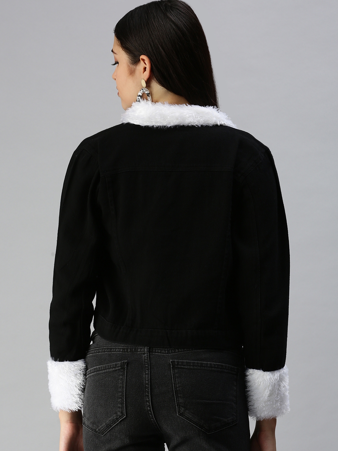 Showoff | SHOWOFF Women Black Solid Spread Collar Full Sleeves Jacket 2