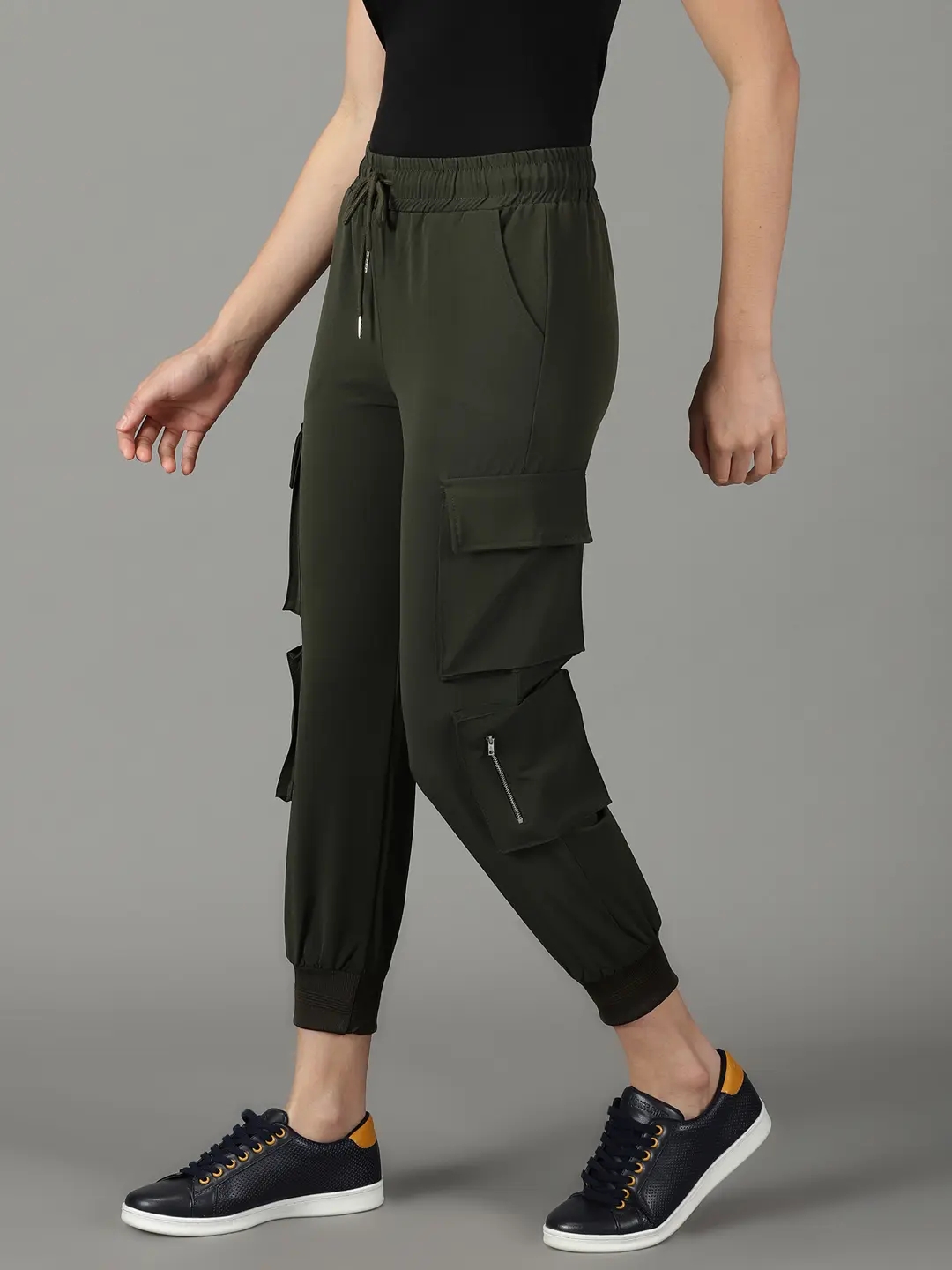 Women Solid Cotton Olive Green Cuffed Joggers