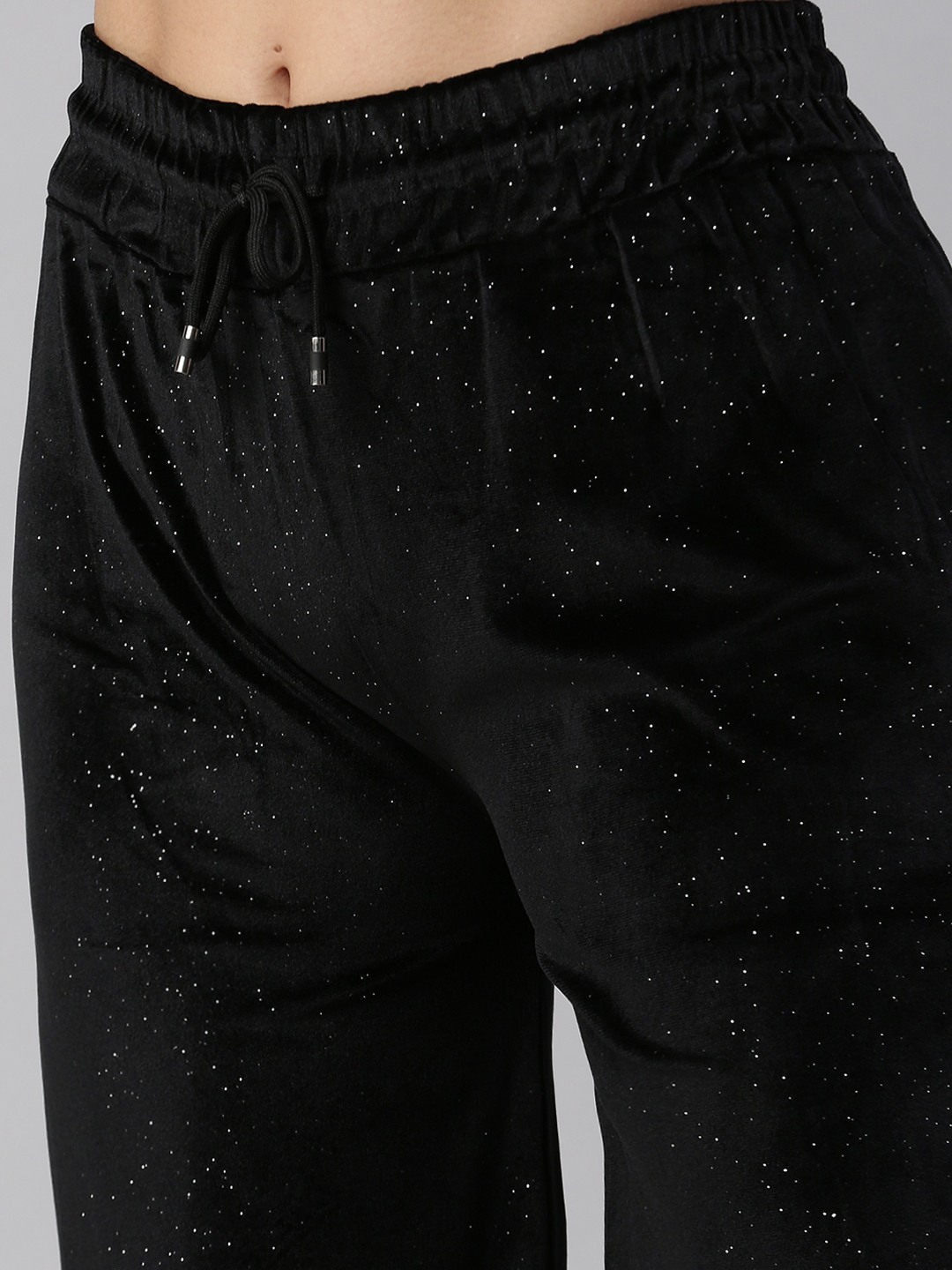 SHOWOFF Women Black Solid  Loose Fit Parallel Trouser