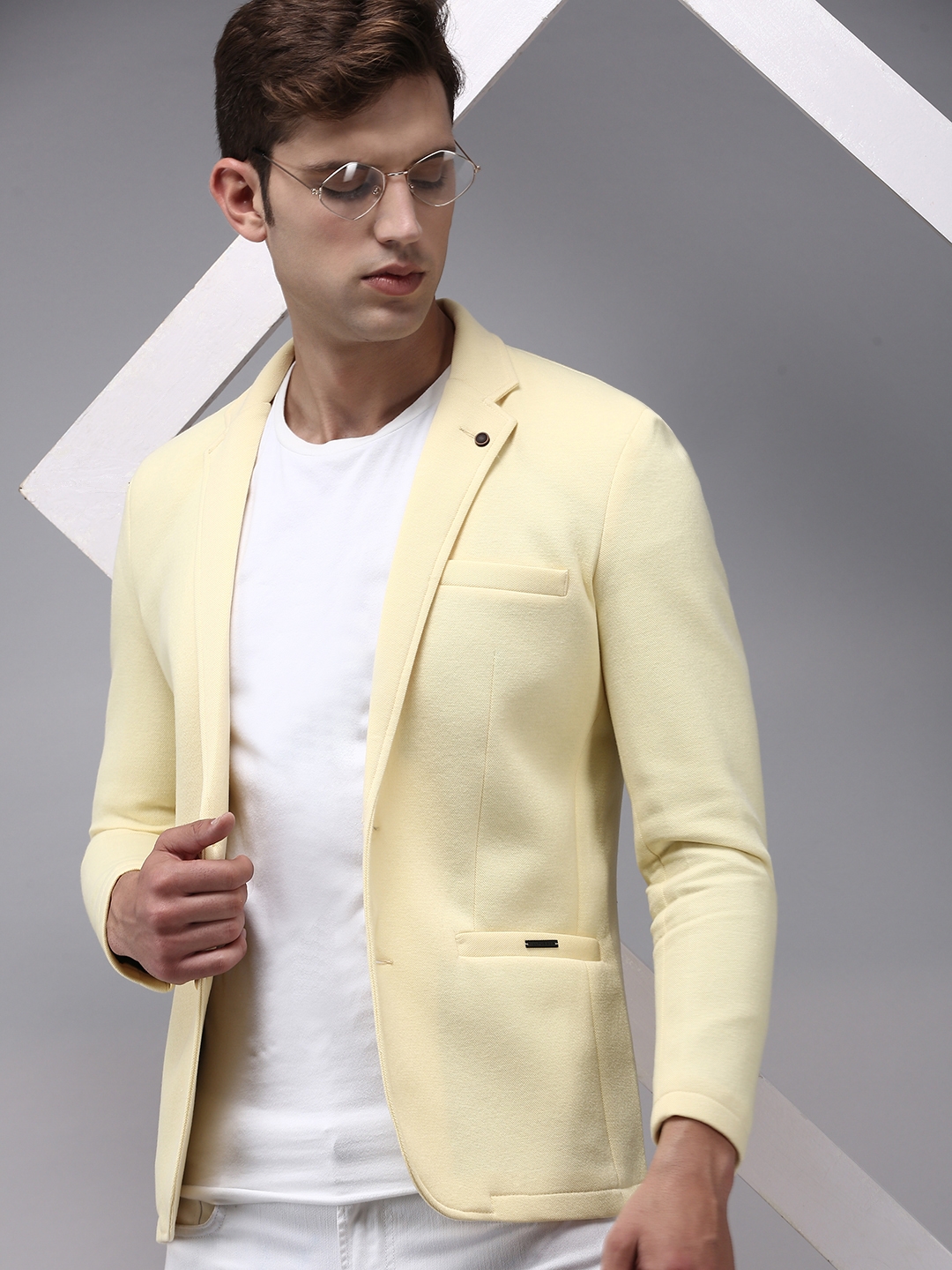 Showoff | SHOWOFF Men Yellow Solid  Notched Lapel Full Sleeves Open Front Blazer 0