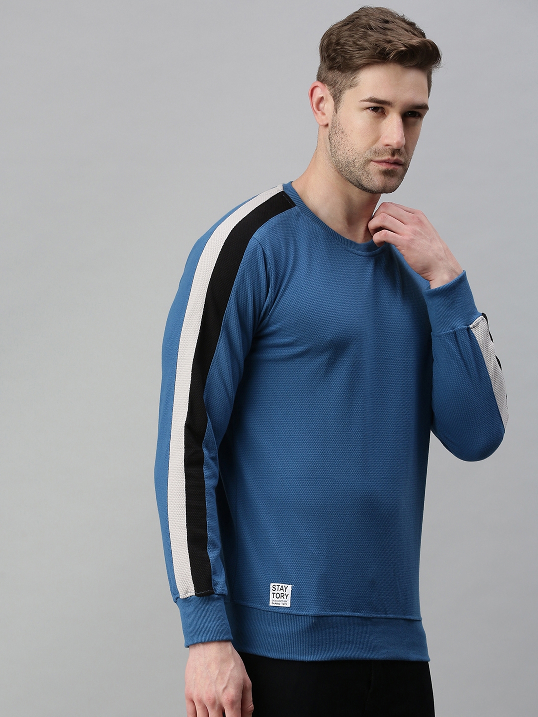 Showoff | SHOWOFF Men Blue Solid Round Neck Full Sleeves Slim Fit Mid Length Sweatshirt 2