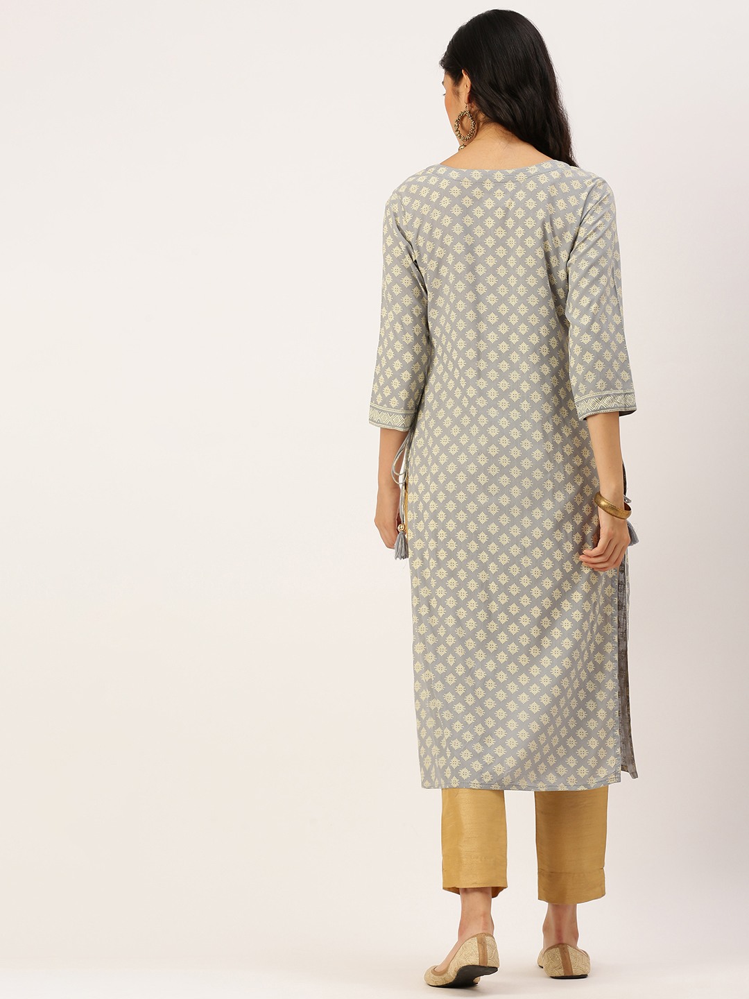 SHOWOFF Women Grey Ethnic Motifs Round Neck Three-Quarter Sleeves Mid Length Straight Kurta
