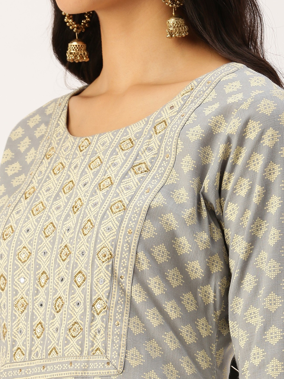 SHOWOFF Women Grey Ethnic Motifs Round Neck Three-Quarter Sleeves Mid Length Straight Kurta