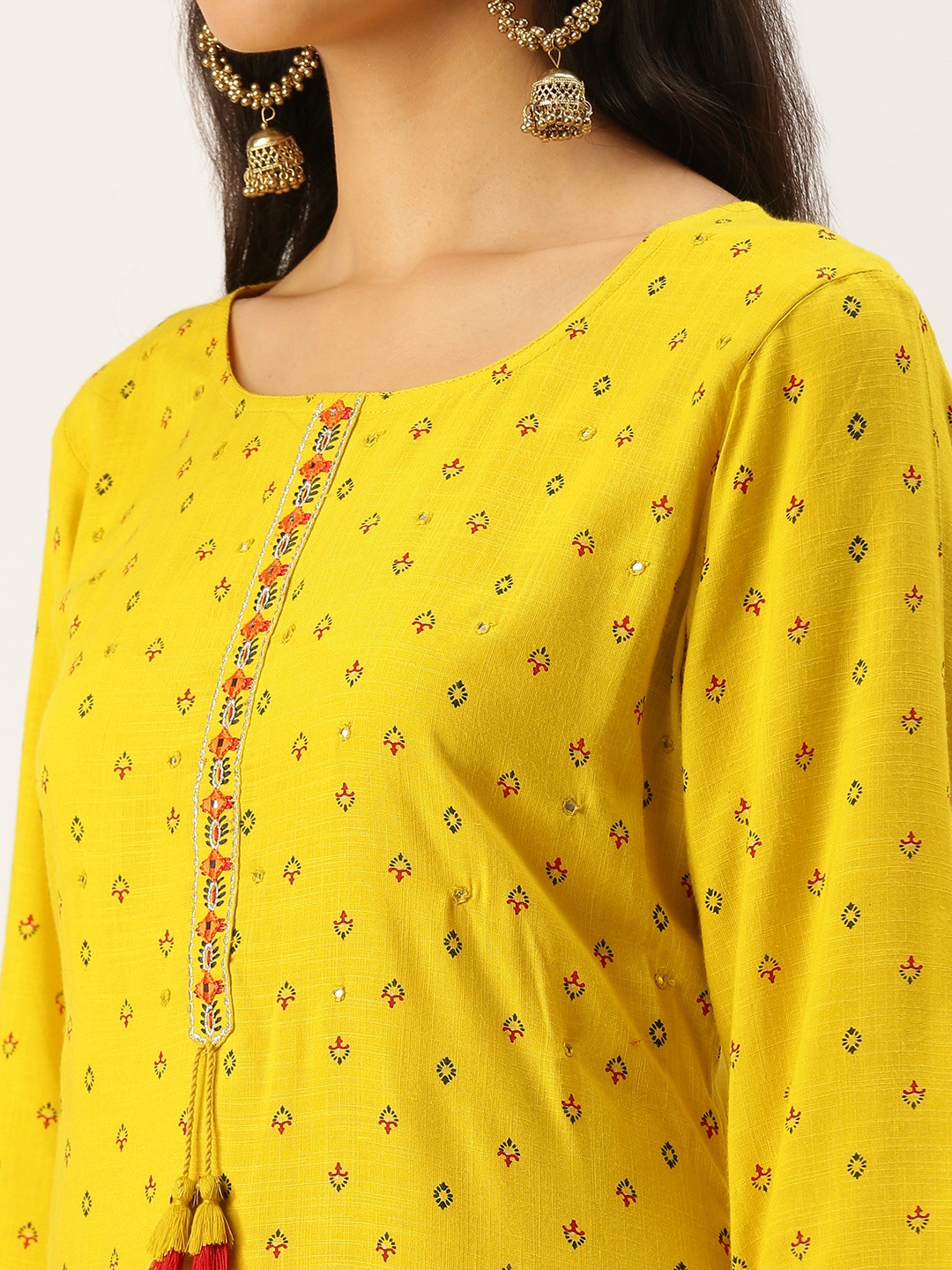 SHOWOFF Women's Round Neck Ethnic Motifs Yellow Straight Kurta