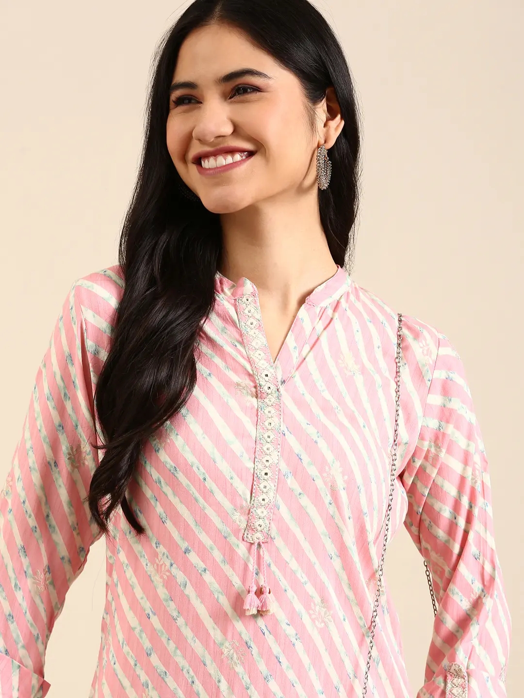 Showoff | SHOWOFF Women Pink Leheriya Mandarin Collar Three-Quarter Sleeves Mid Length Straight Kurta 0
