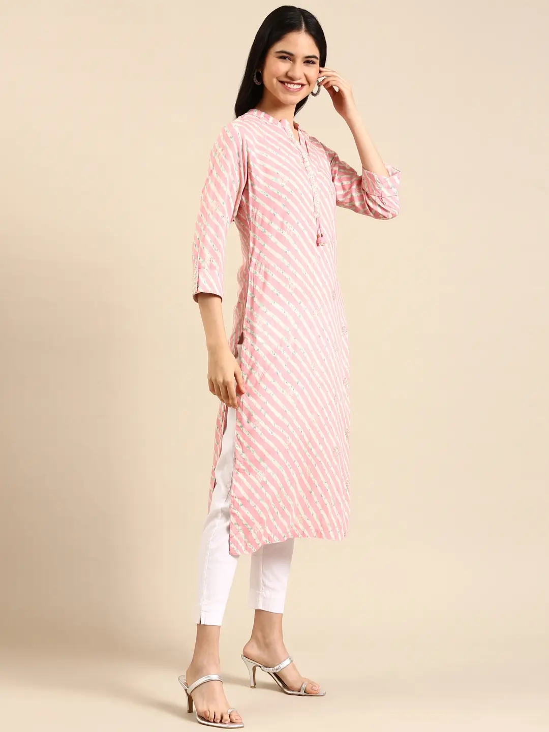 Showoff | SHOWOFF Women Pink Leheriya Mandarin Collar Three-Quarter Sleeves Mid Length Straight Kurta 3