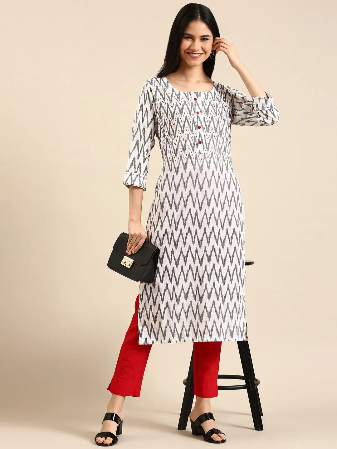 SHOWOFF Women White Chevron Round Neck Three-Quarter Sleeves Mid Length A-Line Kurta