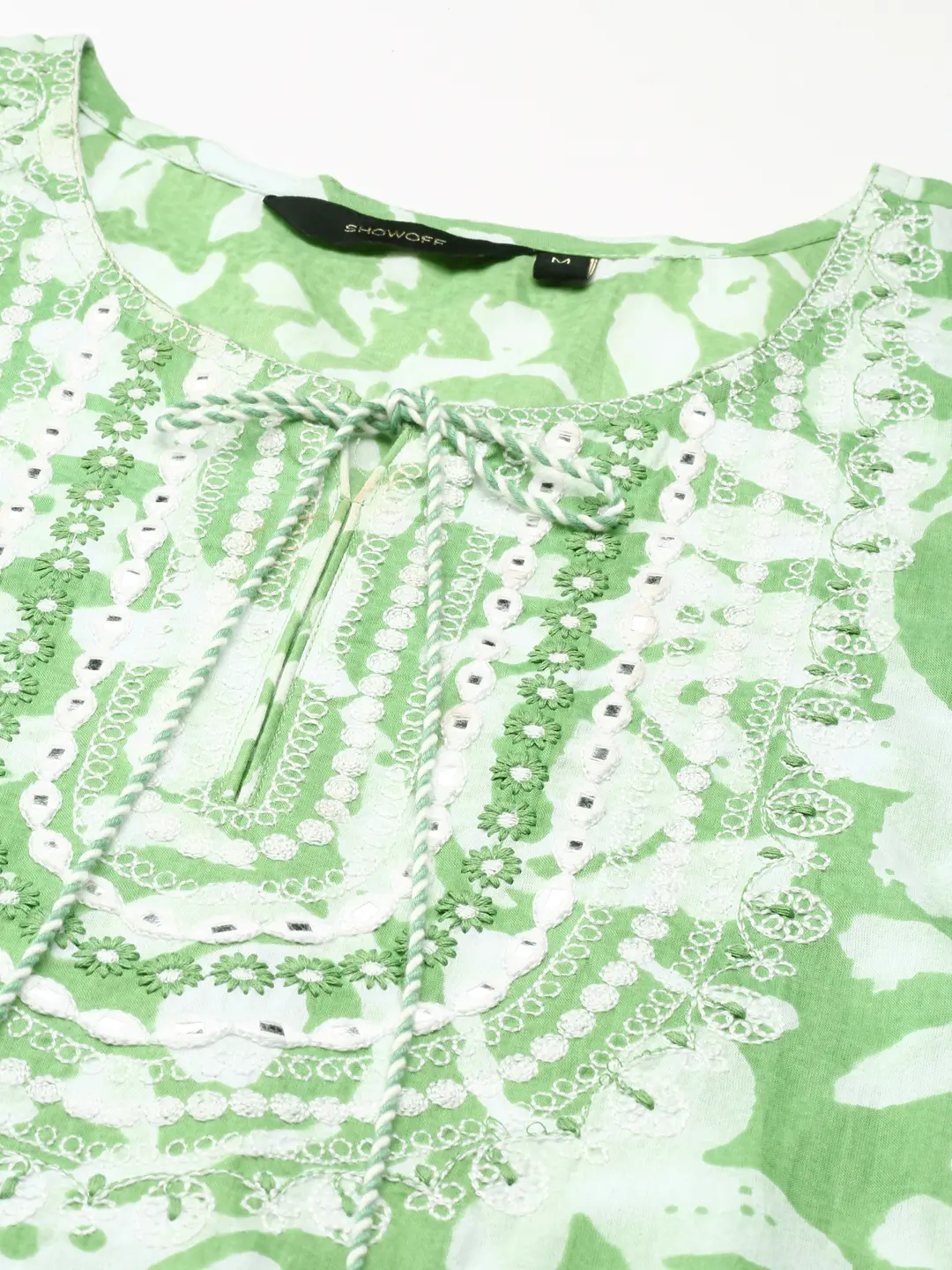 SHOWOFF Women Green Printed Keyhole Neck Three-Quarter Sleeves Mid Length Straight Kurta Set