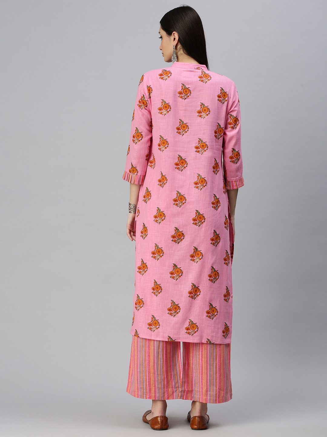 Showoff | SHOWOFF Women Pink Floral Mandarin Collar Three-Quarter Sleeves Mid Length Straight Kurta Set 4