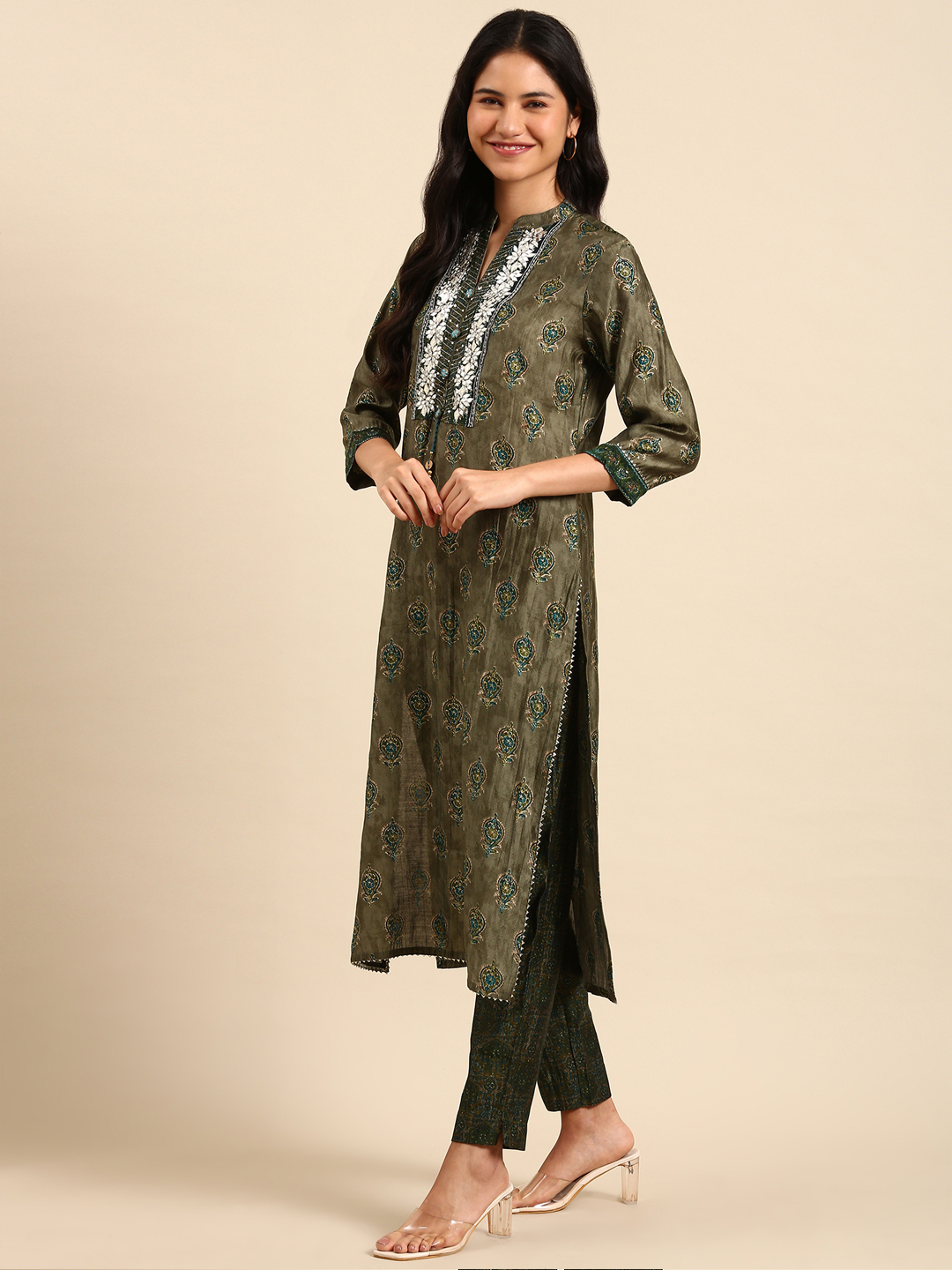 SHOWOFF Women Olive Printed Mandarin Collar Three-Quarter Sleeves Mid Length Straight Kurta Set