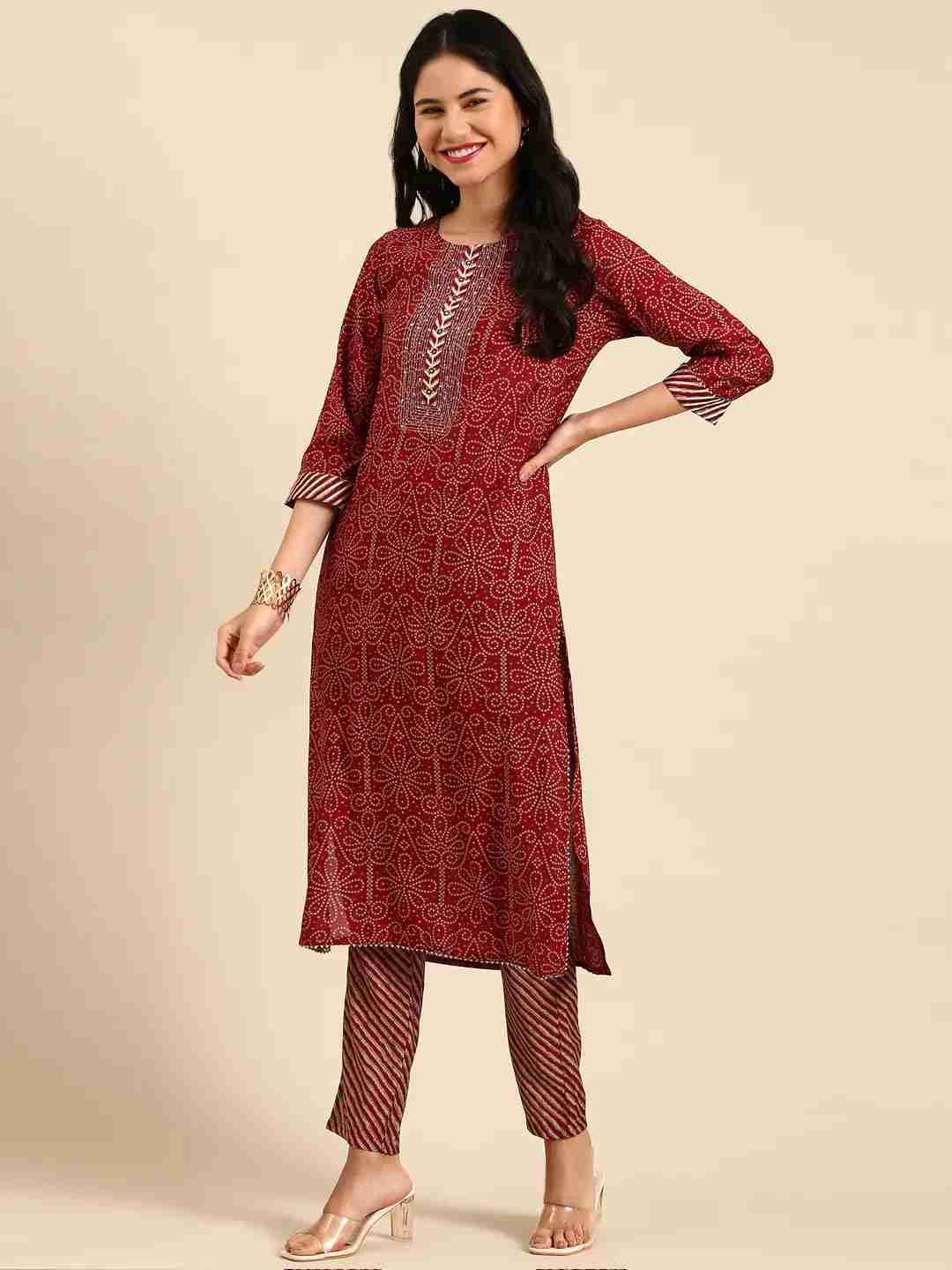 SHOWOFF Women Maroon Printed  Scoop Neck Three-Quarter Sleeves Mid Length Straight Kurta Set