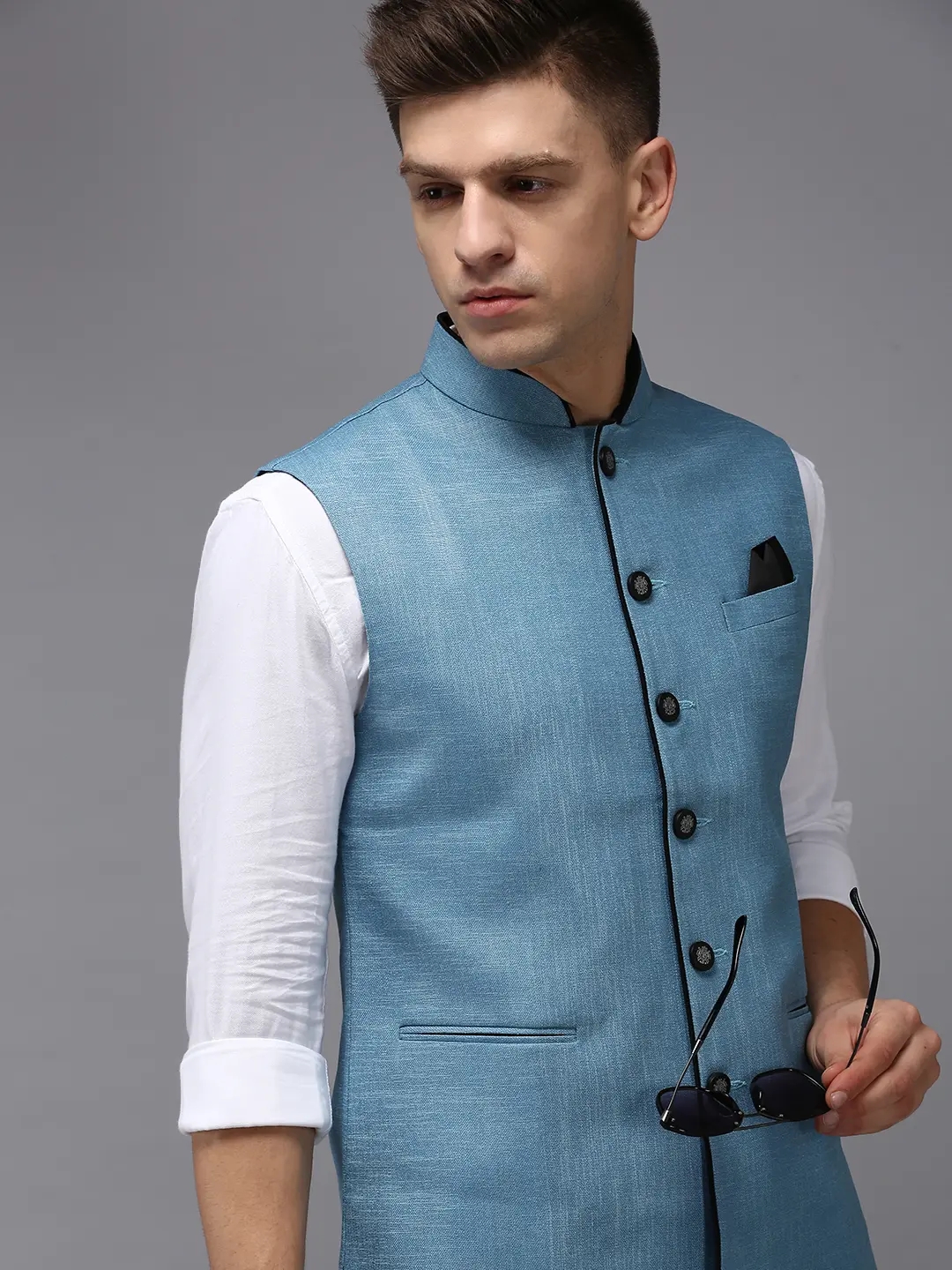 Showoff | SHOWOFF Men Blue Solid Mandarin Collar Sleeveless Nehru Jacket 0