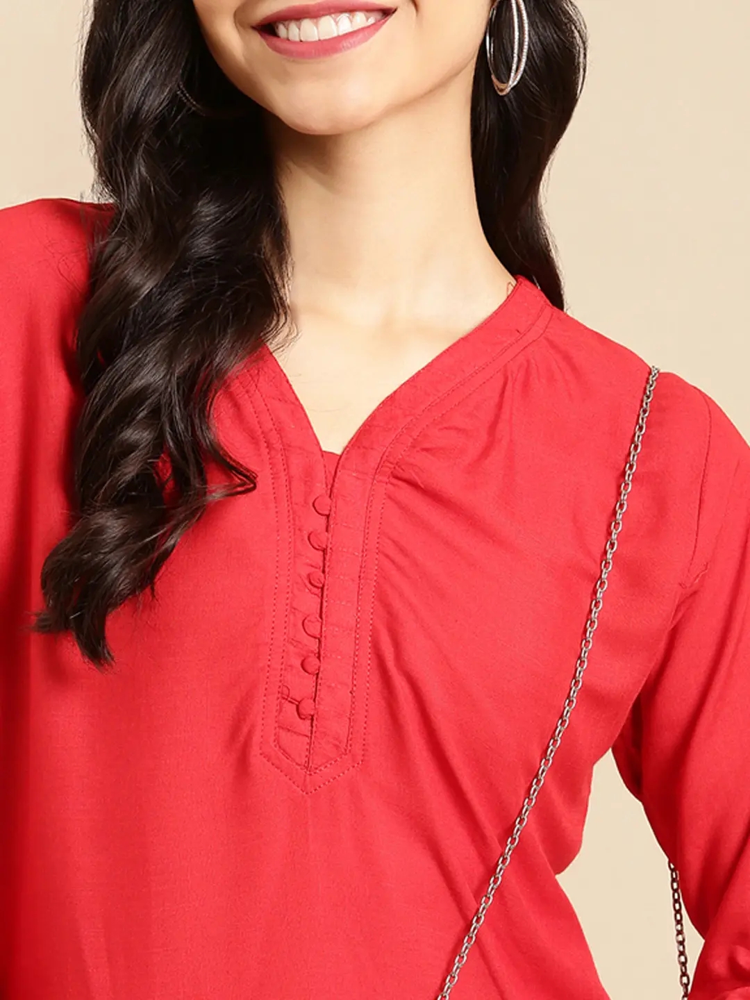 Showoff | SHOWOFF Women's V-Neck Red Solid Straight Three-Quarter Sleeves Kurti 5