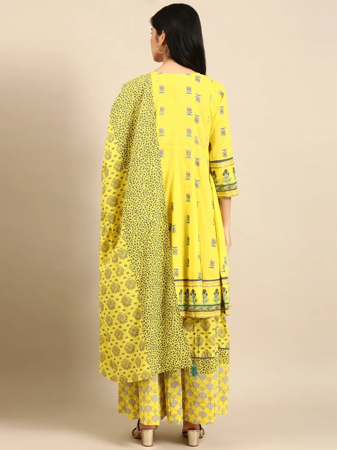 Showoff | SHOWOFF Women Yellow Printed  V Neck Three-Quarter Sleeves Knee length Anarkali Kurta Set 5