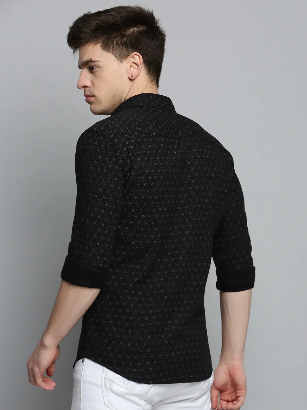 Showoff | SHOWOFF Men Black Printed Spread Collar Full Sleeves Casual Shirt 3