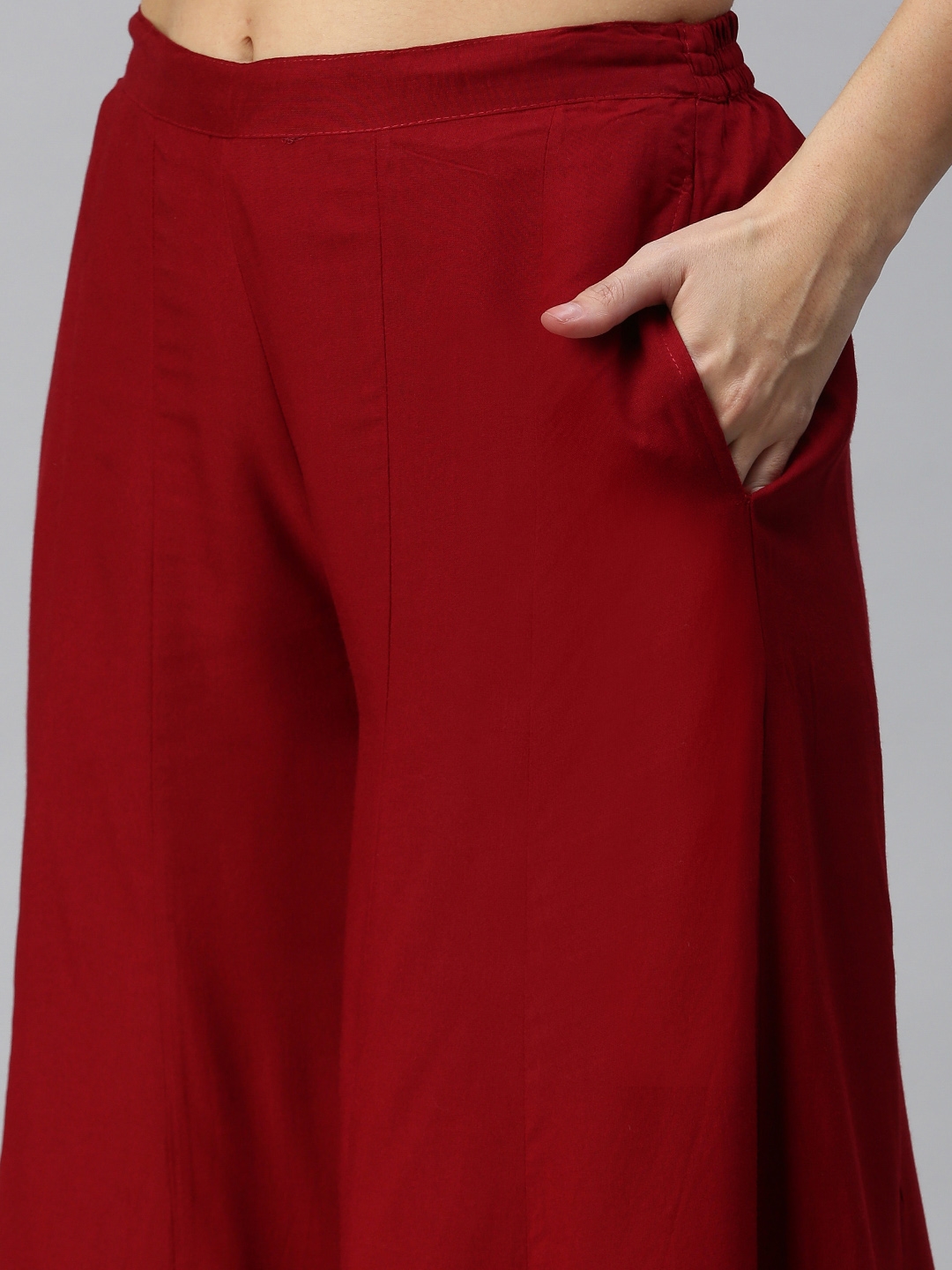 Showoff | SHOWOFF Women Multi Printed Round Neck Three-Quarter Sleeves Mid Length Straight Kurta 6