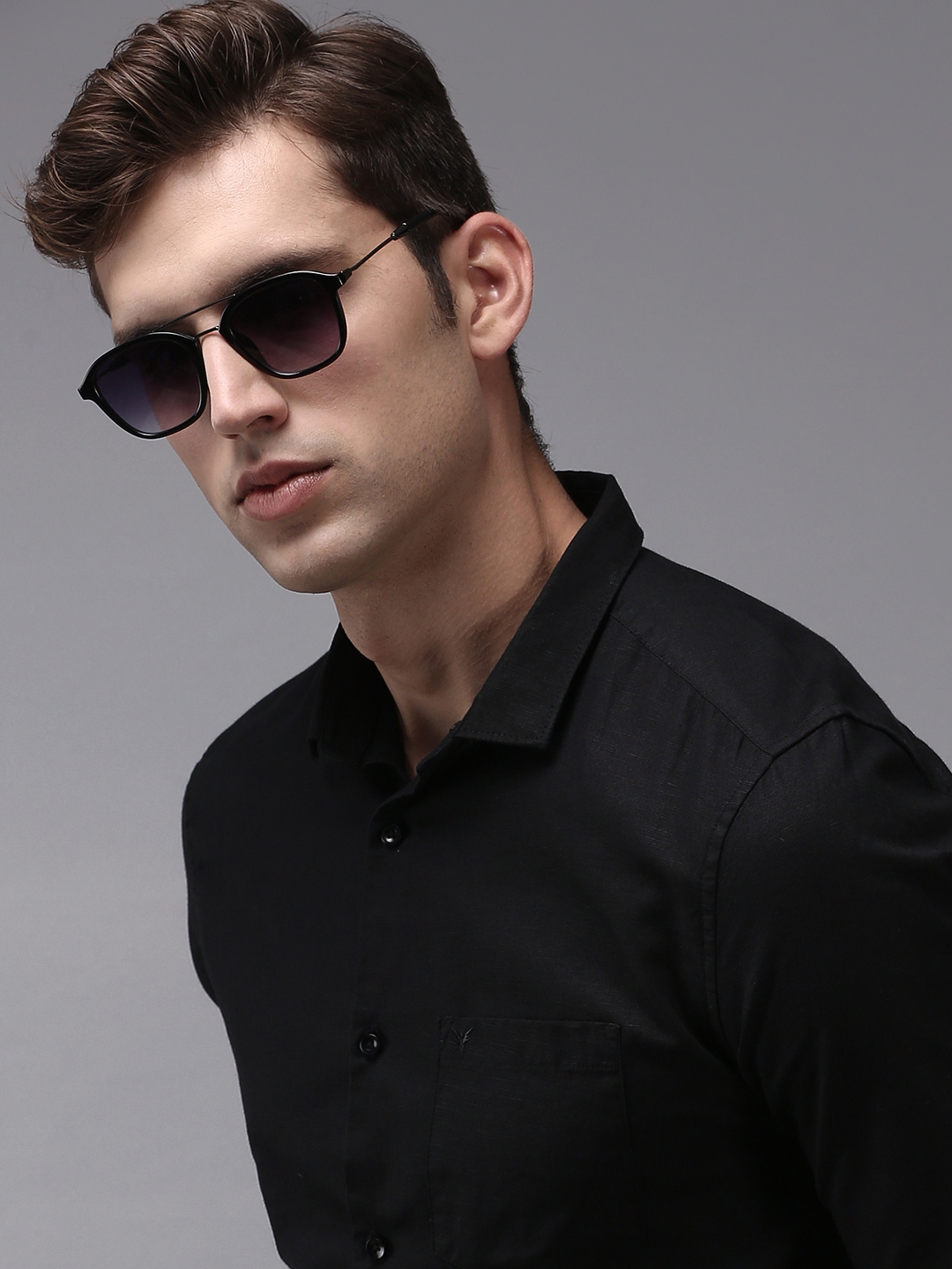 Showoff | SHOWOFF Men Black Solid Spread Collar Full Sleeves Casual Shirt 0