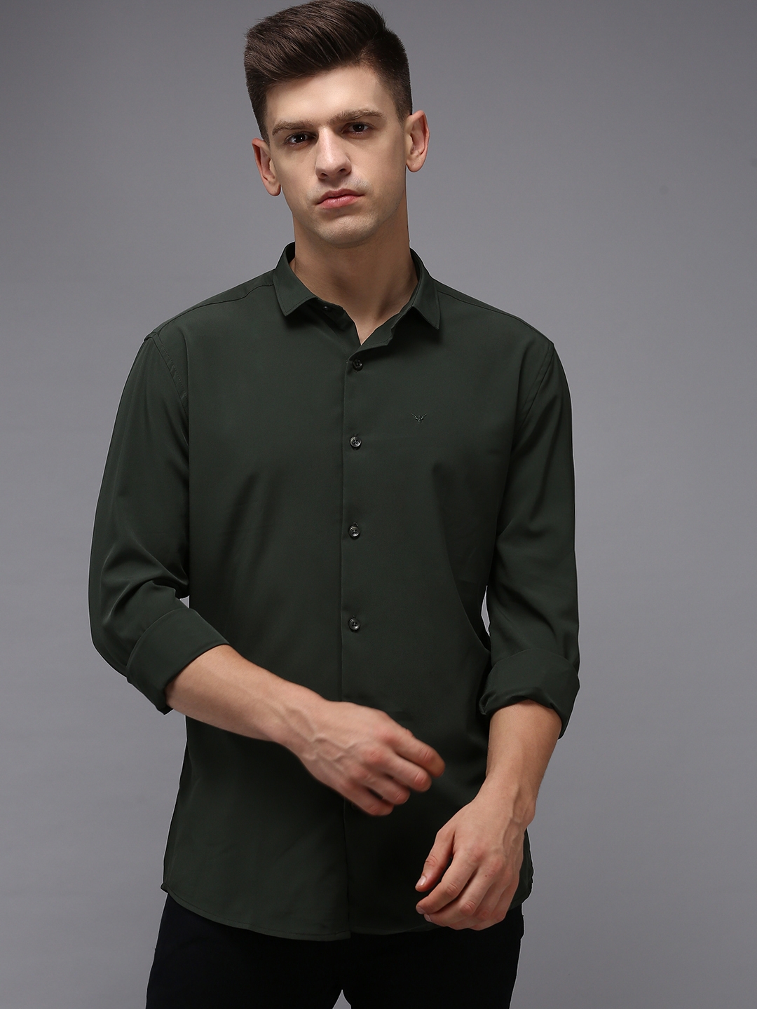 Showoff | SHOWOFF Men's Olive Spread Collar Solid Classic Fit Shirt 1