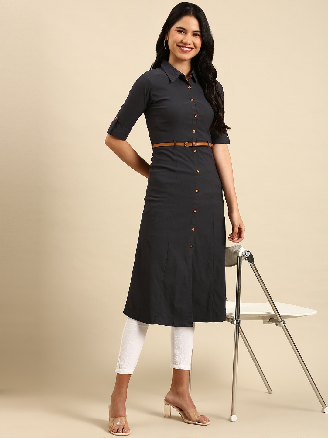 SHOWOFF Women's Shirt Collar Solid Grey A-Line Kurta
