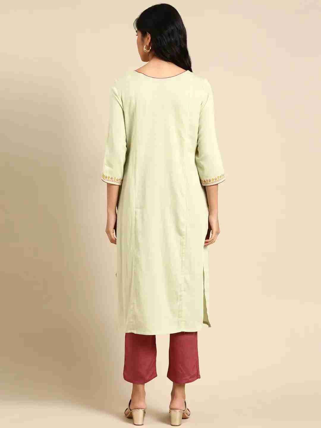 SHOWOFF Women Green Embroidered Scoop Neck Three-Quarter Sleeves Mid Length Straight Kurta Set