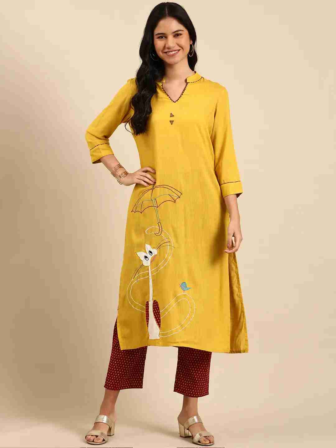 Showoff | SHOWOFF Women Yellow Solid Mandarin Collar Three-Quarter Sleeves Mid Length Straight Kurta Set 3