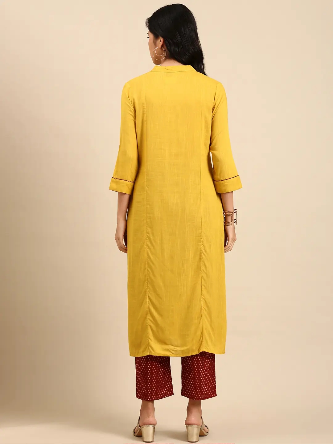 Showoff | SHOWOFF Women Yellow Solid Mandarin Collar Three-Quarter Sleeves Mid Length Straight Kurta Set 4