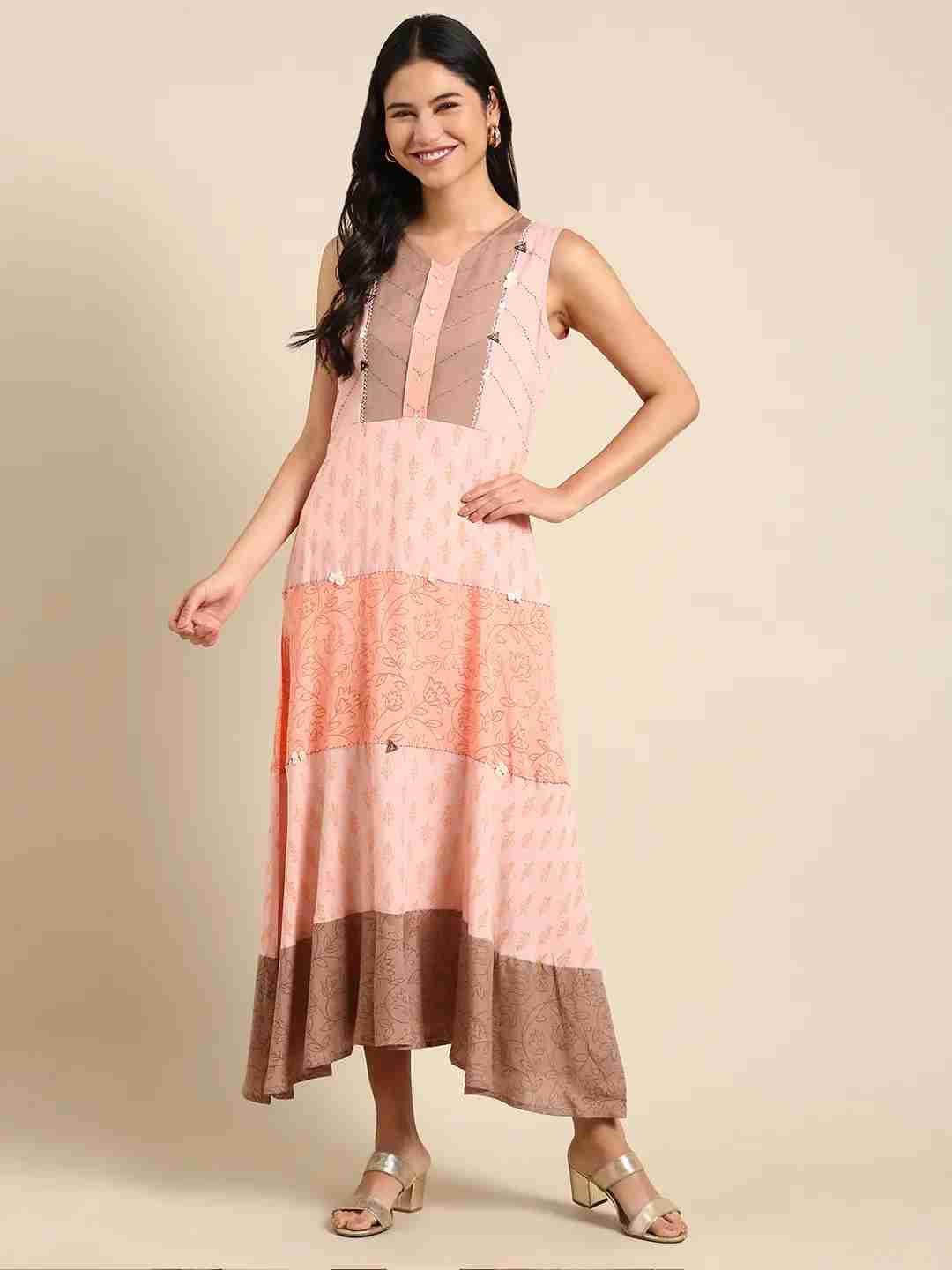 SHOWOFF Women Peach Colourblocked V Neck Sleeveless Ankle Length Anarkali Kurta