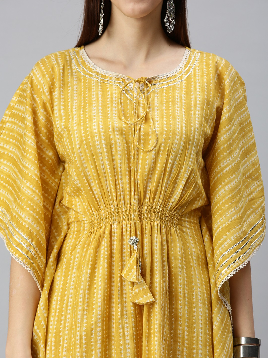 SHOWOFF Women's Yellow Abstract Kurta & Trouser
