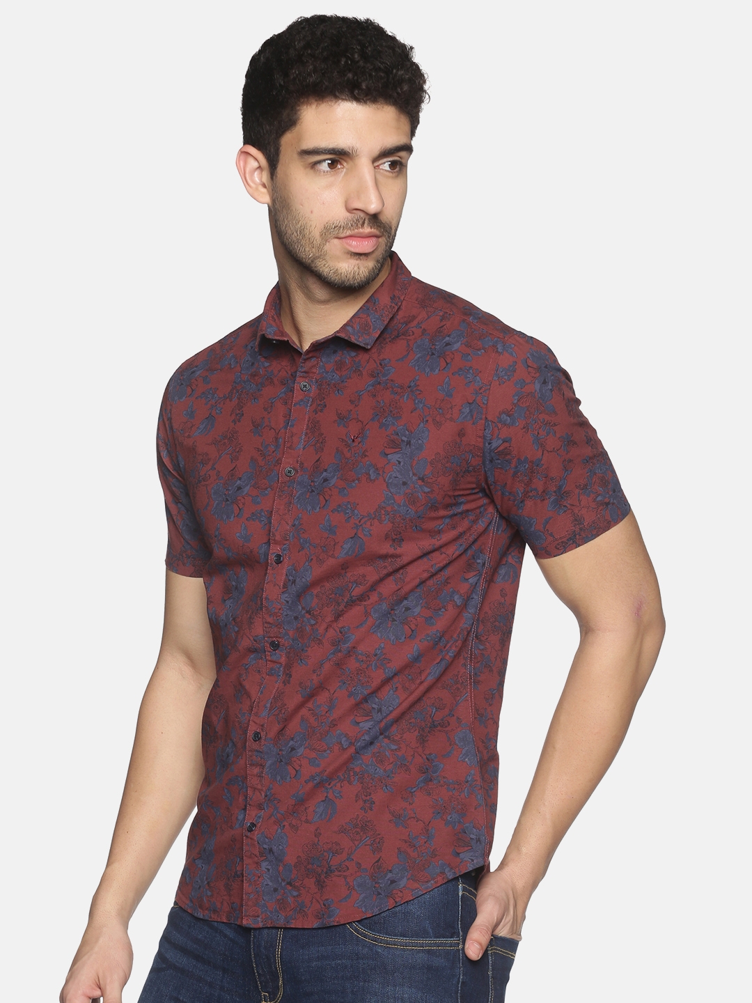 Men Maroon Classic Fit Print Full Sleeves Casual Shirt