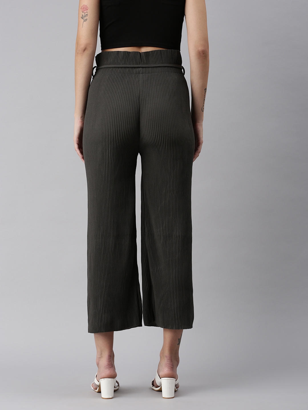 Showoff | SHOWOFF Women Grey Solid  Loose Fit Parallel Trouser 2