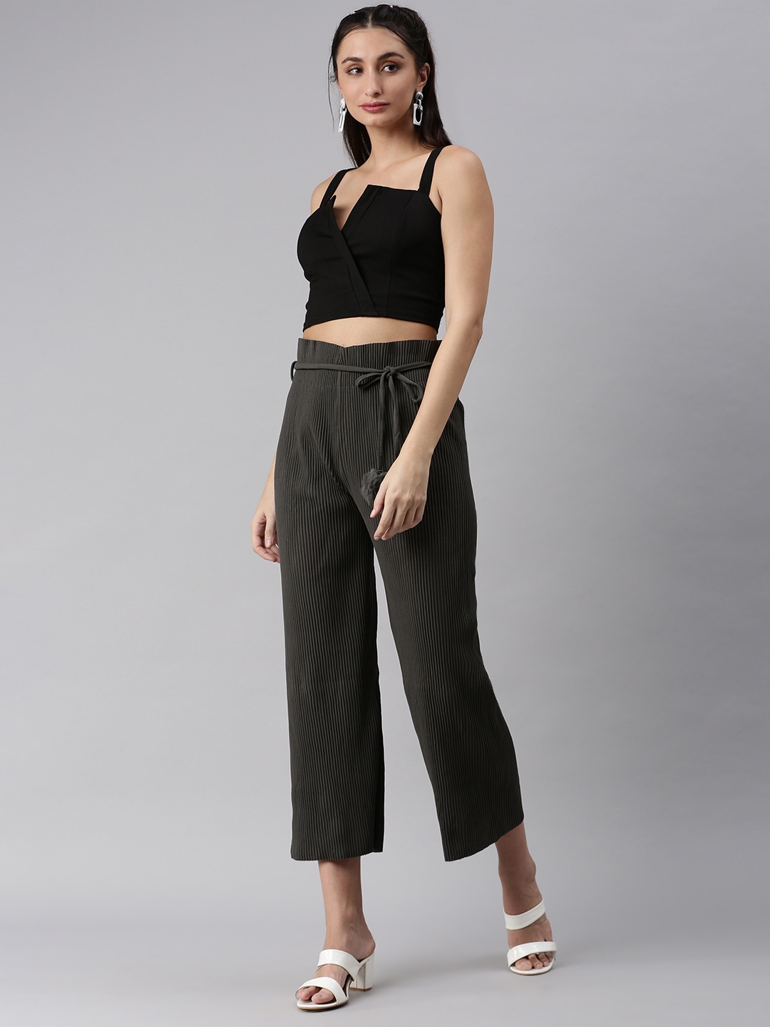Showoff | SHOWOFF Women Grey Solid  Loose Fit Parallel Trouser 3