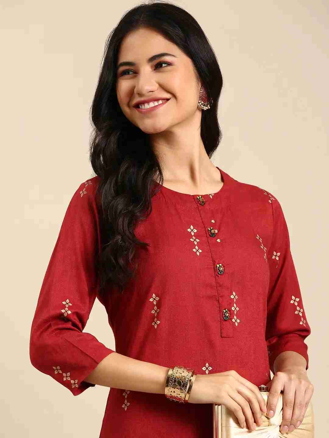 Showoff | SHOWOFF Women Maroon Ethnic Motifs Round Neck Three-Quarter Sleeves Mid Length Straight Kurta 0