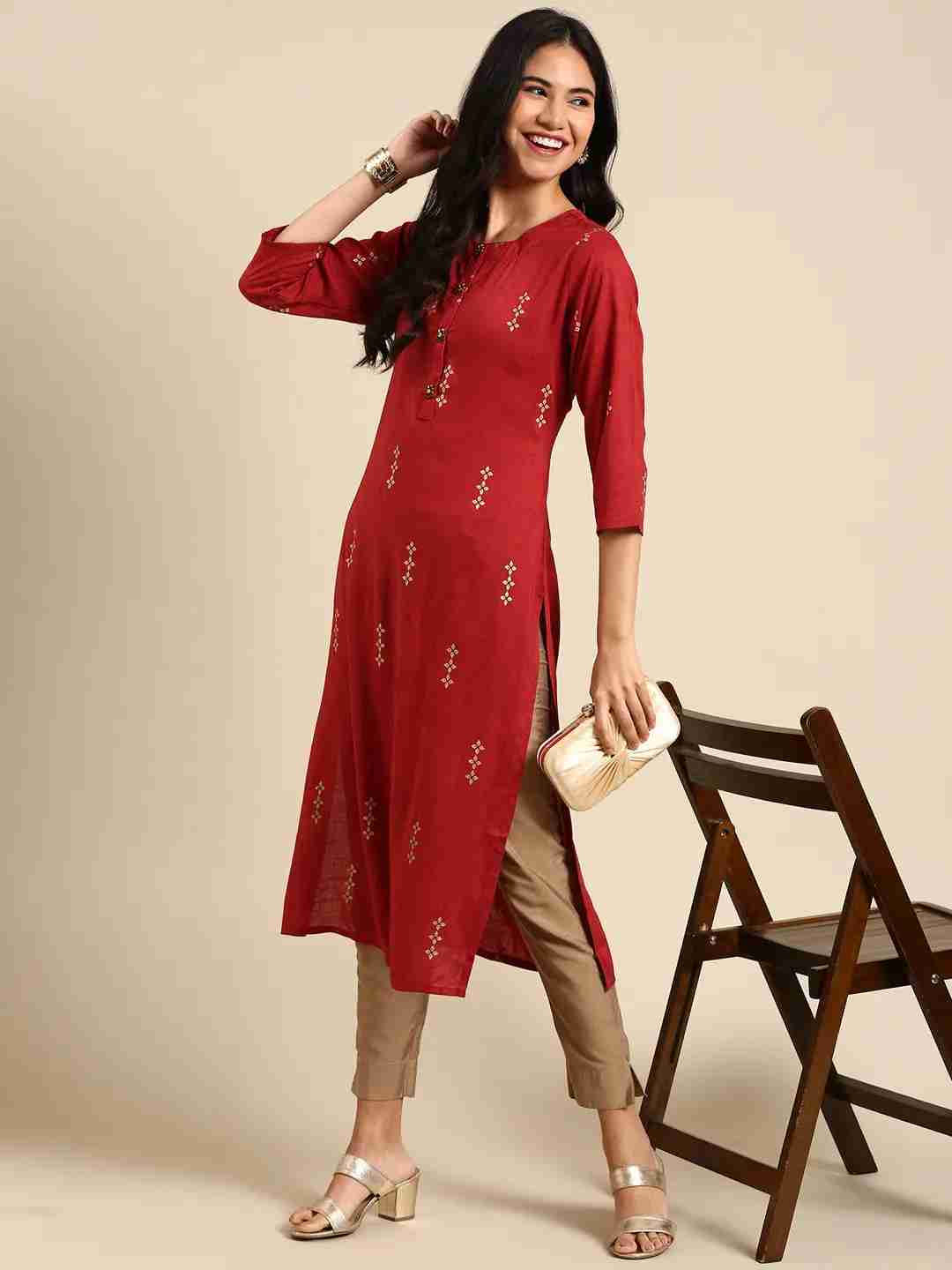 Showoff | SHOWOFF Women Maroon Ethnic Motifs Round Neck Three-Quarter Sleeves Mid Length Straight Kurta 4